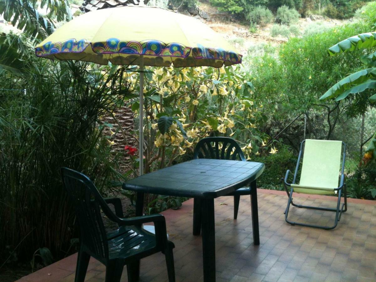 Green Villa Sand Beach Center Close Sea Veiw Cefalu Exterior photo